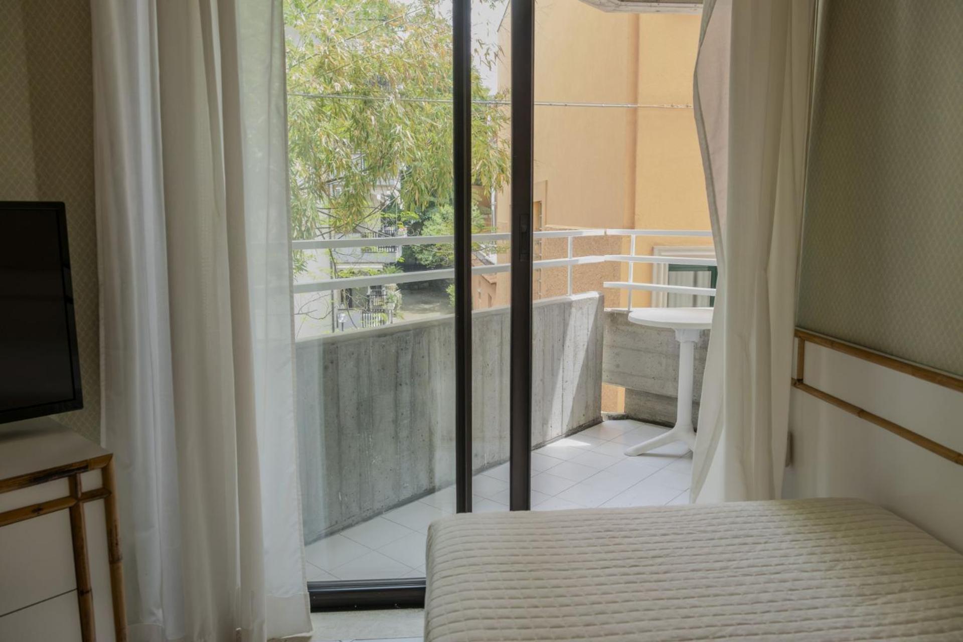 Hotel President - Vintage Hotel In Centro Riccione Rum bild