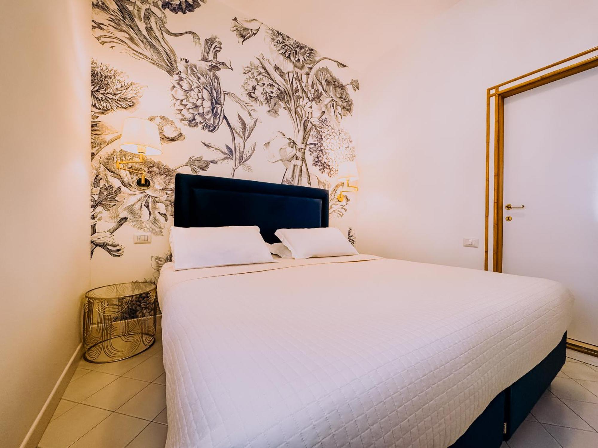 Hotel President - Vintage Hotel In Centro Riccione Exteriör bild